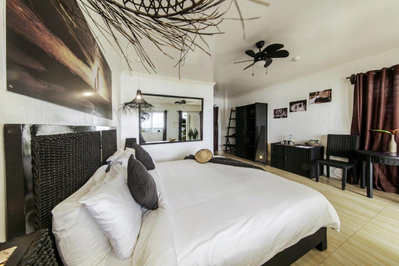 Ocean Vida Beach And Dive Resort Логон Экстерьер фото